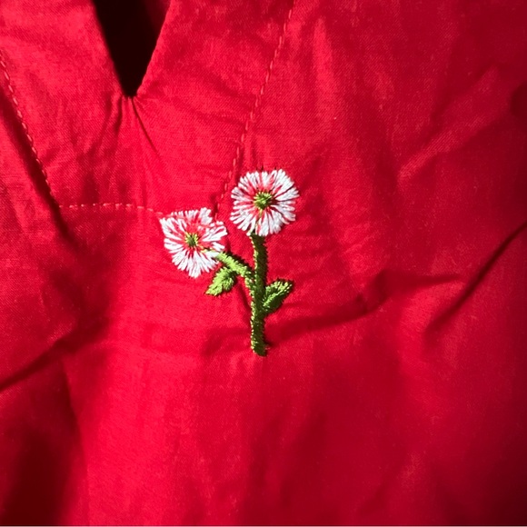 Red Pakistani 2 piece Embroidered Kurta Set - Picture 7 of 7